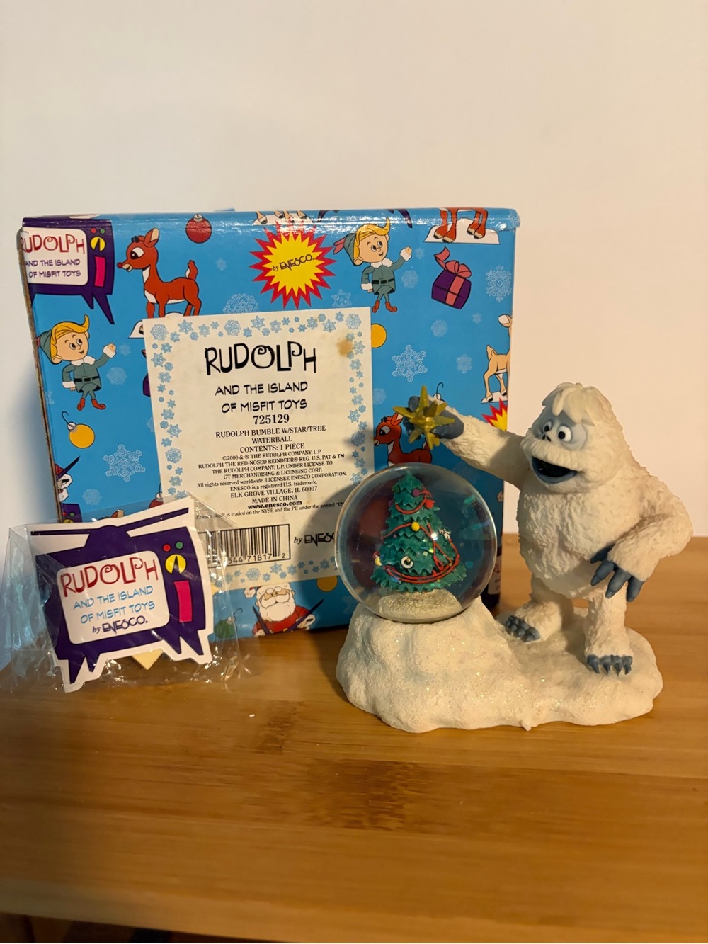 Vintage Rudolph and the Island of Misfit Toys Bumble Snow Globe #725129.